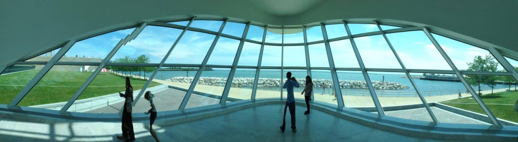 Panorama shot of the Milwaukee Art Museum.