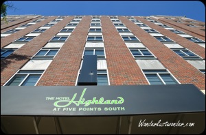 Hotel Highland.